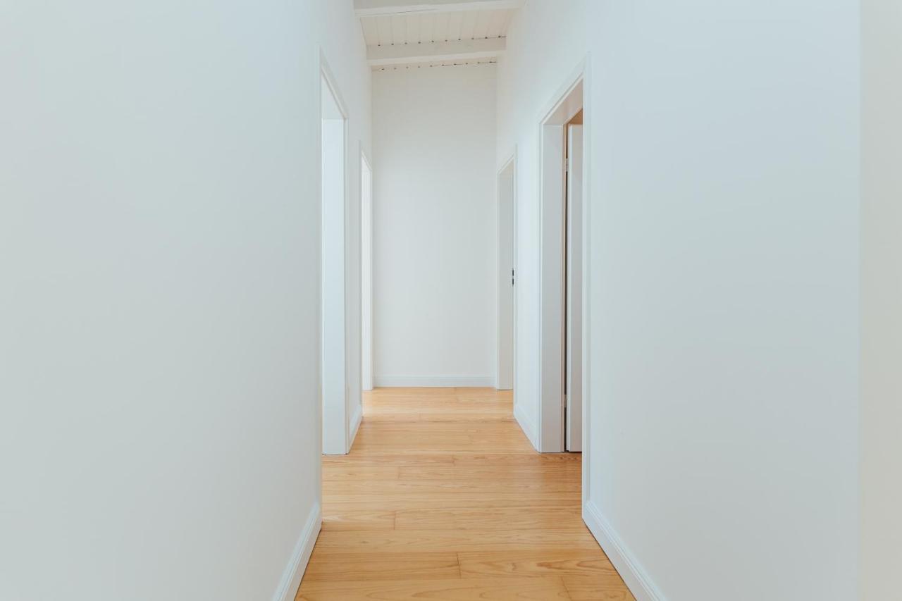 Single Room,1484498135:JPEG